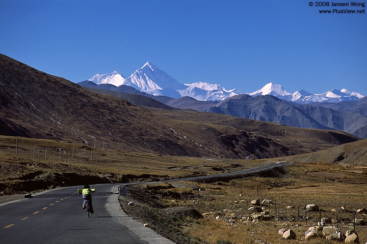 Mt. Everest & Himalayas seen on Tingri-Shigatse route