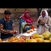 Papaya stall, Allahabad